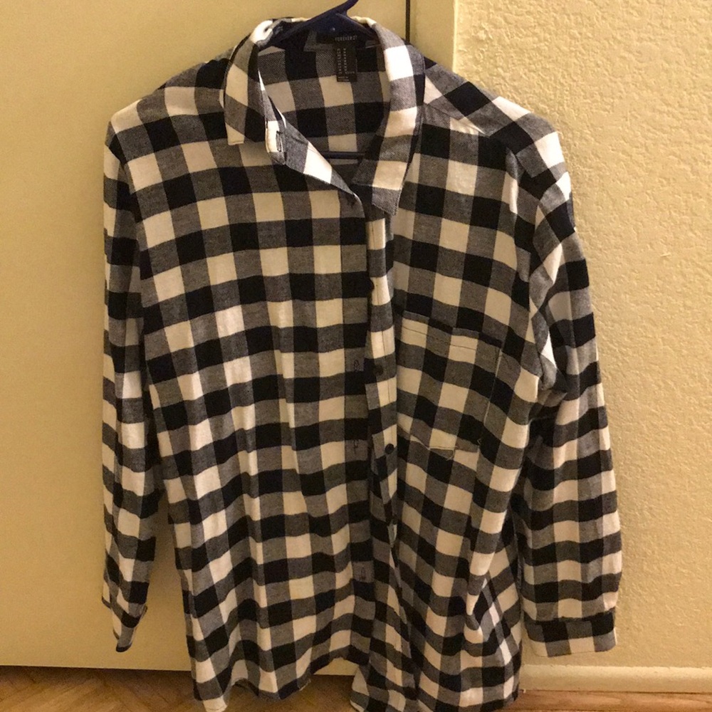Forever 21 black and white flannel
